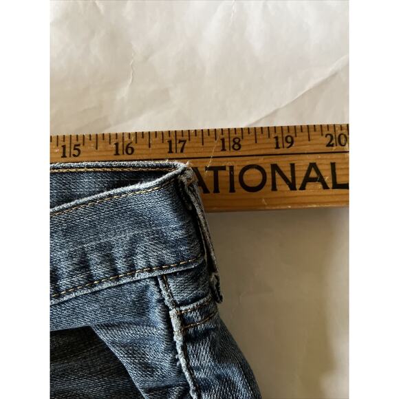 Levi’s 505 Jeans Men's 34x32 Medium Wash Denim Cotton Blue Outdoor Travel - Picture 4 of 13